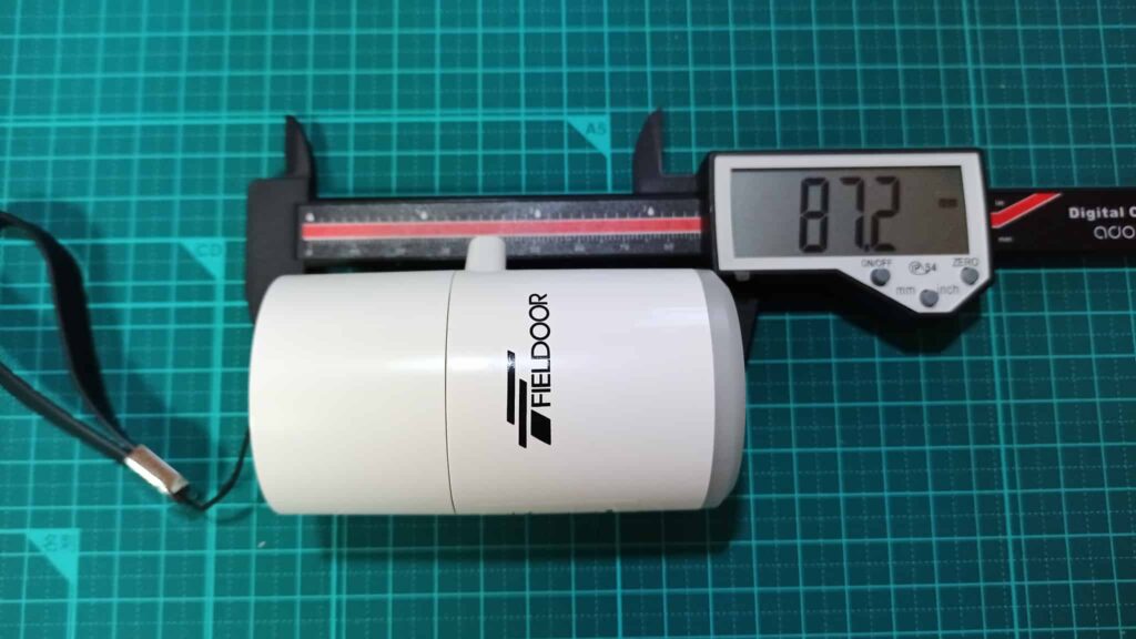 FIELDOOR電動エアーポンプの縦8.72cm
