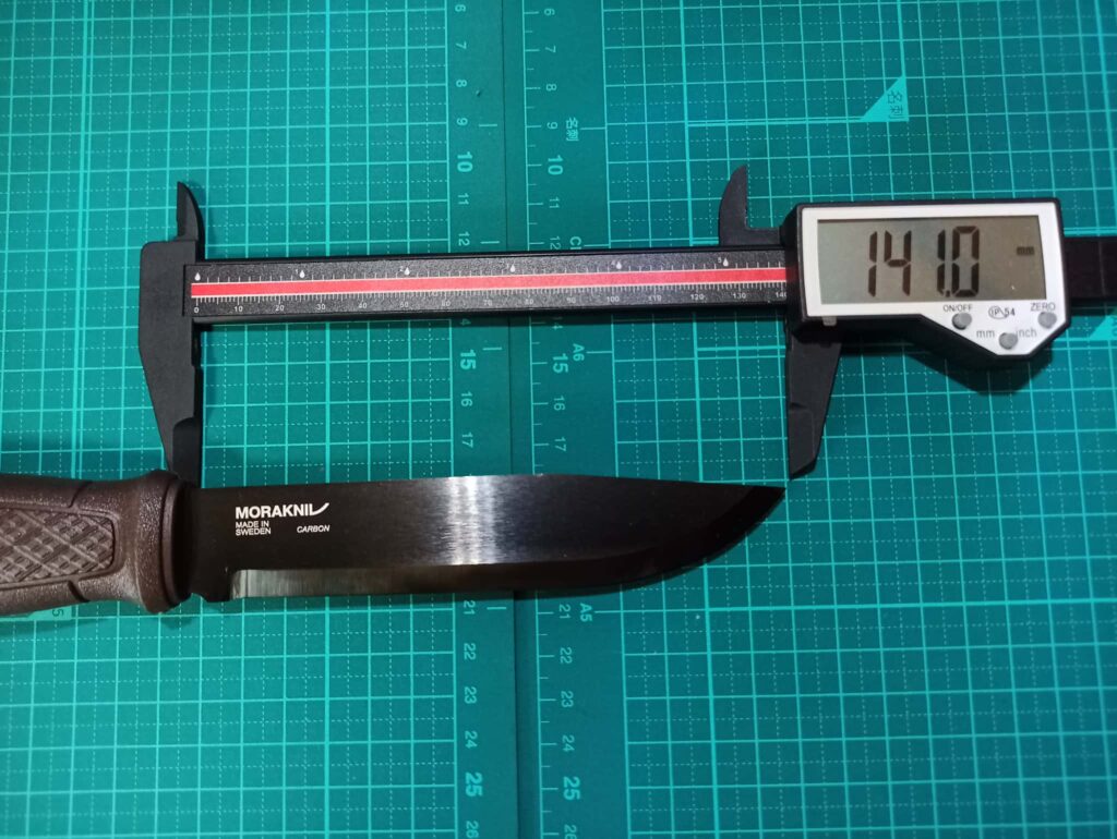 モーラナイフ ガーバーググランドブラックの刃長14.1cm